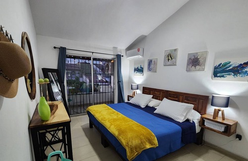 Palmar de Aramara House | Casa Mar, Sol y Luna... 15 min. walk distance to the beach!