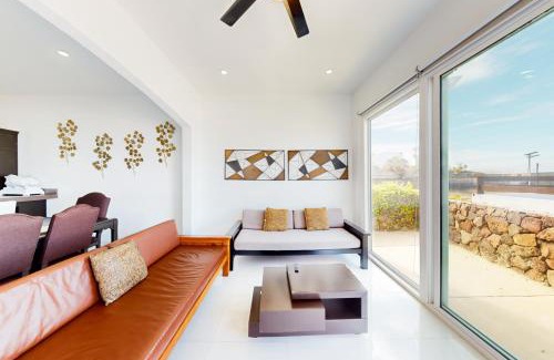 La Paloma House | Casa Marfil 26 - Playa Arcangel