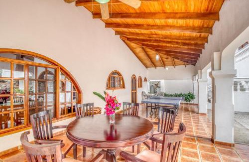 Playa Flamingo House | Casa Margarita