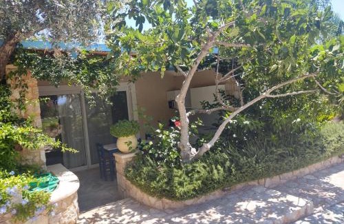 Kilada House | Casa Marimar Boutique Bungalows & Suites