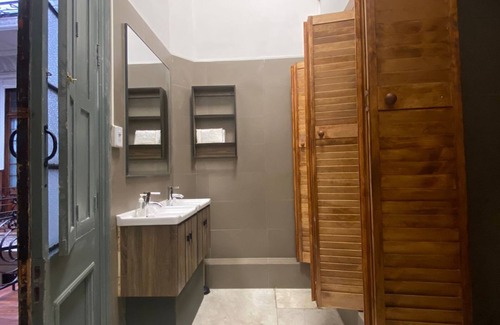 Downtown Santiago Hotel | Casa Marina Huérfanos