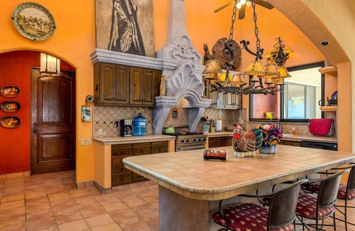 Los Barriles Villa | Casa Mariposa - Privacy & Space Abound! Beach Front Villa with Pool and Hot Tub