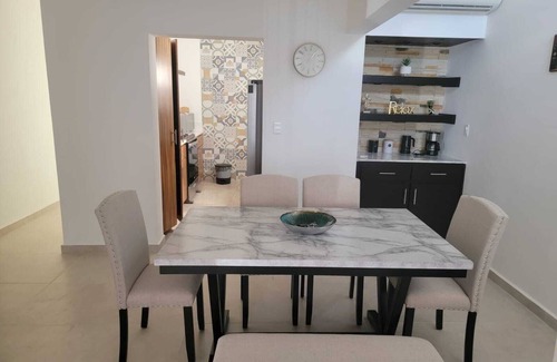 La Paz House | Casa MarJor