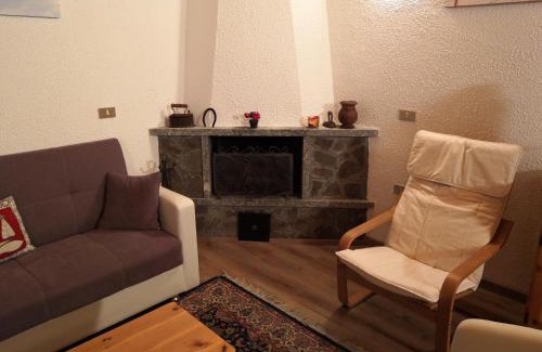 Aprica House | Casa Maura