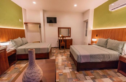 Calzada Madero Hotel | Casa Mayahuel