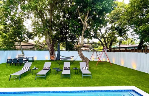 Allapattah House | Casa-Mia: 2BR/2BA/6PPL Pool & Parking at 10 Mins to Wynwood- Super Clean & Chic