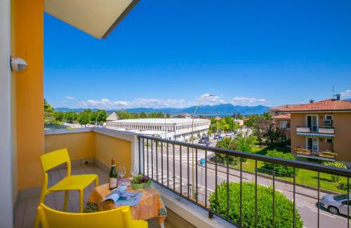 Rivoltella Apartment | Casa Michelangelo - Happy Rentals