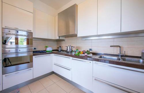 Rivoltella Apartment | Casa Michelangelo - Happy Rentals