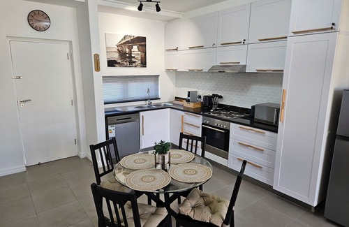 Walmer Apartment | Casa MK Cozy Apartment Centrally located, 5min from GQ airport