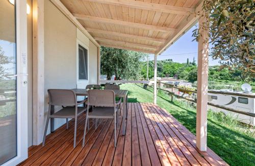 Montioni Apartment | Casa Mobile Est Garda