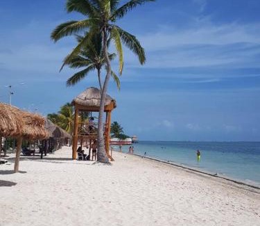 Puerto Juarez Villa | Casa Monik, a dos pasos de la Playa