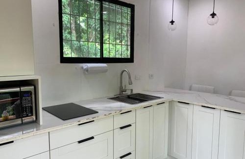 Rio Seco House | Casa Mono - Beach Walk Bungalows