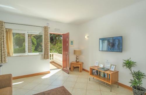 Funchal Apartment | Casa Monte Cristo Apartments - Almond