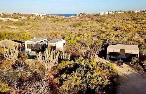 Los Zacatitos House | Casa Moonshine, 3 casitas w/private pool and A.C. short walk to the beach!