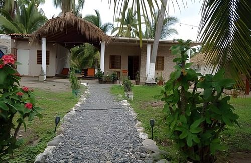 Saladita Resort | Casa Las Palma Playa la Saladita