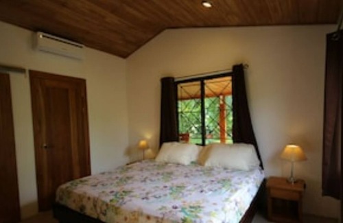 Cabuya House | Casa Nashoba In Tropical Garden