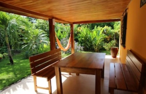 Cabuya House | Casa Nashoba In Tropical Garden