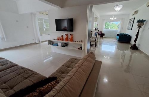 Morada da Praia Apartment | Casa na Morada da Praia - Q83