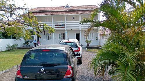 Palhoca House | Casa na Praia do Mar Aberto