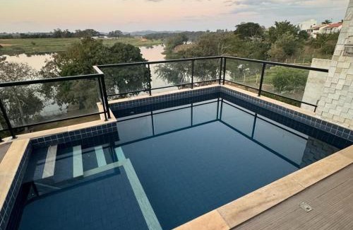 Ijaci House | Casa na represa