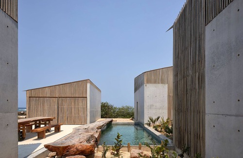 Santa Maria Colotepec House | Casa Naila: Beach front El Puertecito