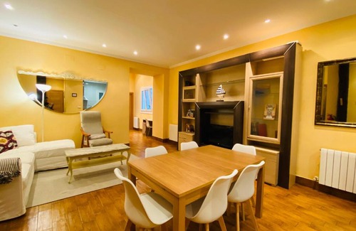 Old Town Apartment | Casa Naranja - Centrally located, spacious, unique