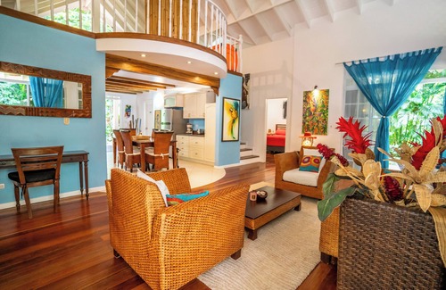 Manzanillo Apartment | Casa Naranja