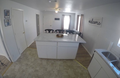 Northwest Los Angeles Heights House | Casa Naty-Near Riverwalk Pearl Alamodome Airport