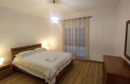 Prazeres House | Casa Neto Jardim