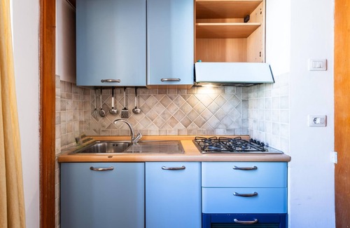 San Giovanni Apartment | Casa Nica in Rome With 1 Bedrooms and 1 Bathrooms