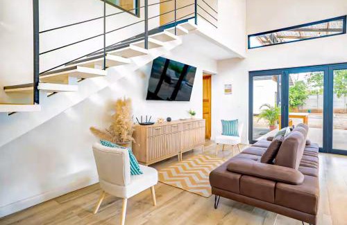 Sardinal House | Casa Nonos