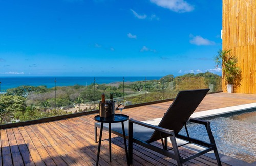 Carmen Villa | Casa O Lala Santa Teresa