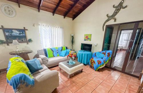 Puerto Jimenez Villa | Casa Oasis in the center of Puerto Jimenez