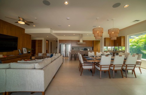 Herradura Villa | Casa Ohana 5 bedroom Ocean View Family
