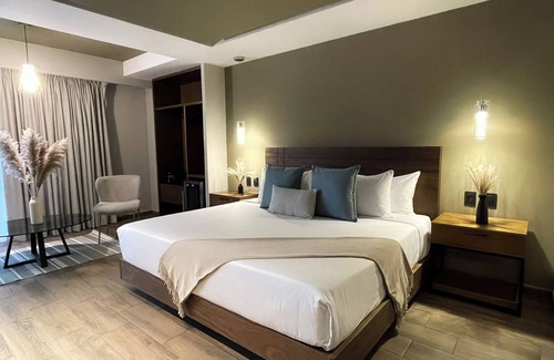 Cuauhtemoc Hotel | Casa Olea