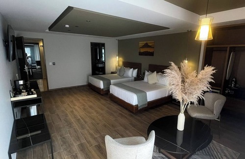 Cuauhtemoc Hotel | Casa Olea