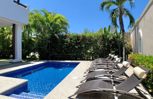 Carara Condo | Casa Once -Large 6 BR Ocean View Casa - Private Pool - Beachfront Community