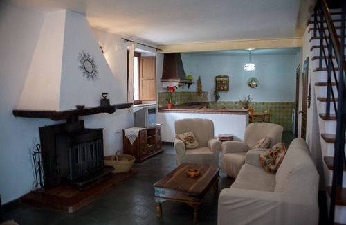 Fuenteheridos Cottage | Casa Onuba: beautiful country house for large groups