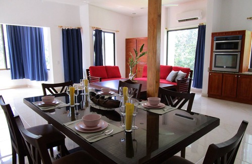 Playa Negra Apartment | Casa Pacifico 2-bedroom Apartment #2 Monkey