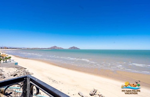 San Felipe House | Casa Palmas - Beachfront San Felipe Vacation Rental House