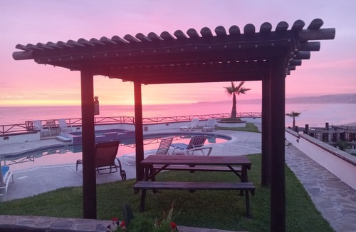Playas de Rosarito Villa | *Casa Palmera* Pool, Jacuzzi, Beach, BBQ