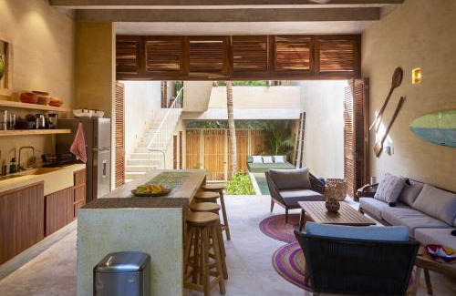 Barra de Colotepec Villa | Casa Palmeras 2, Oasis House in Punta Zicatela