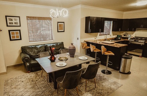 Tijuana Apartment | Casa Panda with Cal King Bed near Airport, border and shopping area