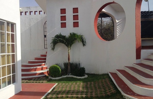 Oaxtepec House | Casa Pariso with the Great Alberca Oaxtepec Mor