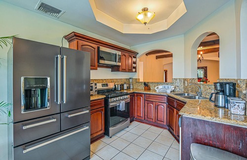 Jaco House | Casa Patron 6 bdr Private Home With Pool and Game Room