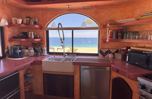Los Barriles House | Casa Perfecta. Luxury Beachfront House in Central Los Barriles