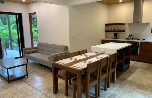 Mal Pais Resort | Casa Pez Galló Mal Pais 3BD Beach House