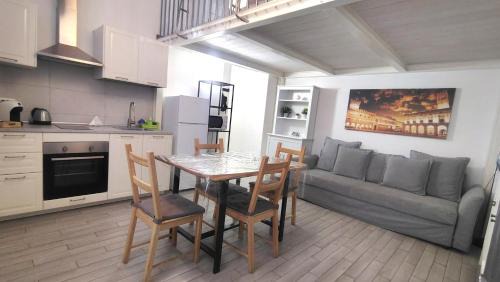 San Donato Apartment | Casa Pinù