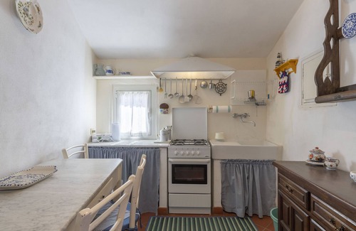 Castellaro House | Casa Pinela Maria Sole by Interhome