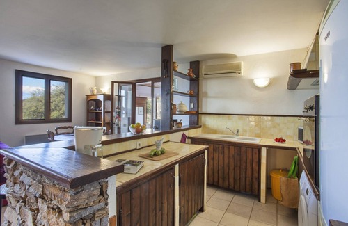 Farinole Apartment | Casa Pinzelli in the village of Farinole with sea view